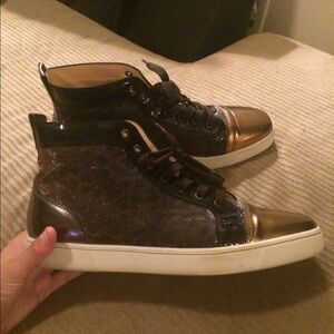AUTHENTIC Christian Louboutin Mens sneakers